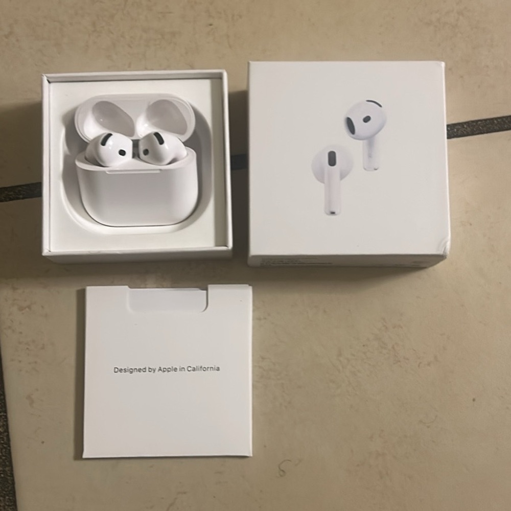 Apple AirPods 4 generation